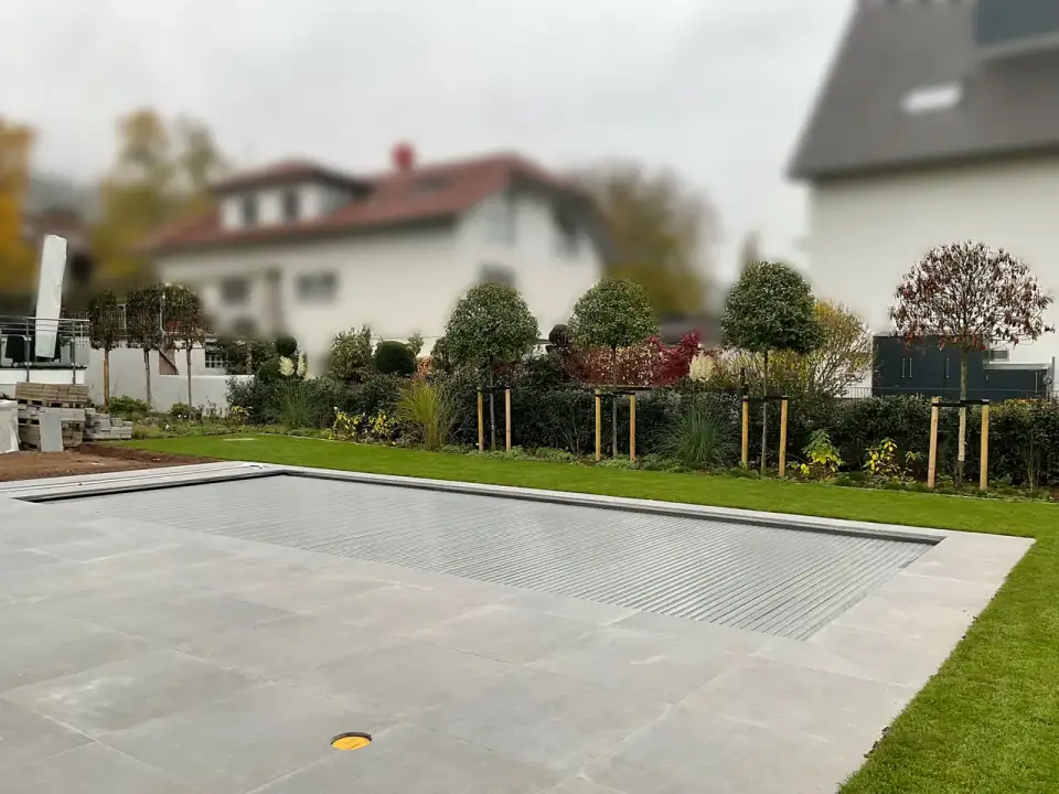 Außenanlage, Projekt 333 – Bild 1 von 10