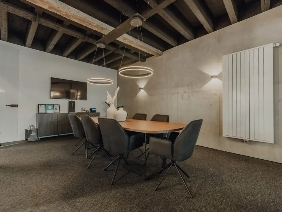 Immobilienbüro, Projekt 375 – Bild 8 von 9