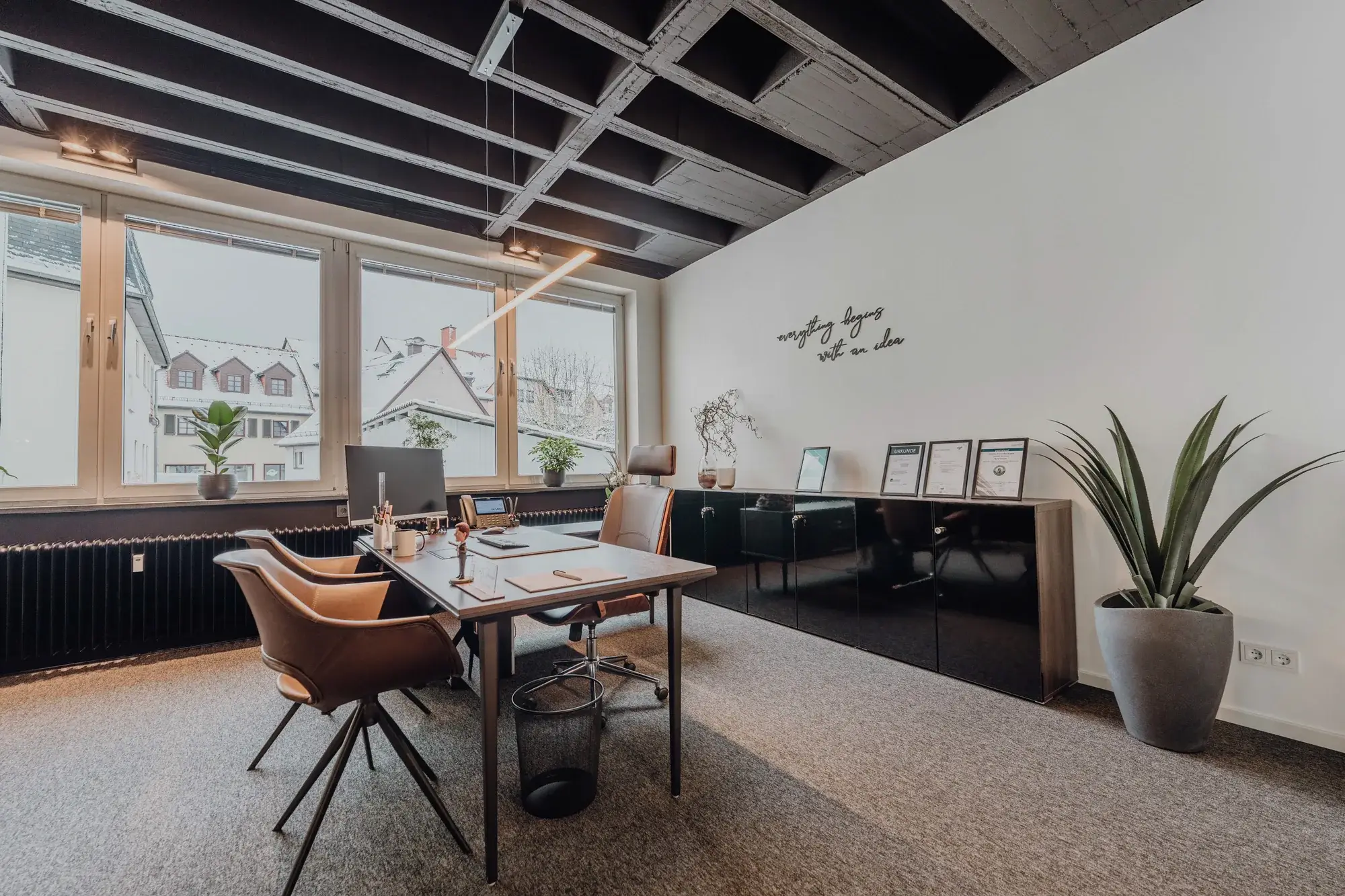 Modernisierung und innenarchitektonische Umgestaltung einer Geschäftsetage – Büro