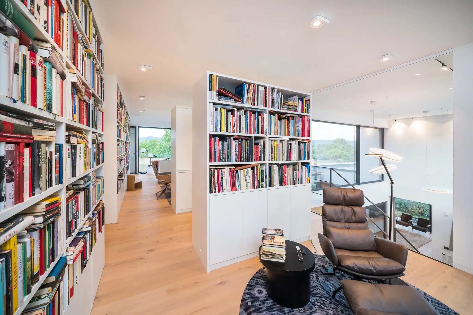 Neubau eines Smarthomes, Mainhausen – Bibliothek