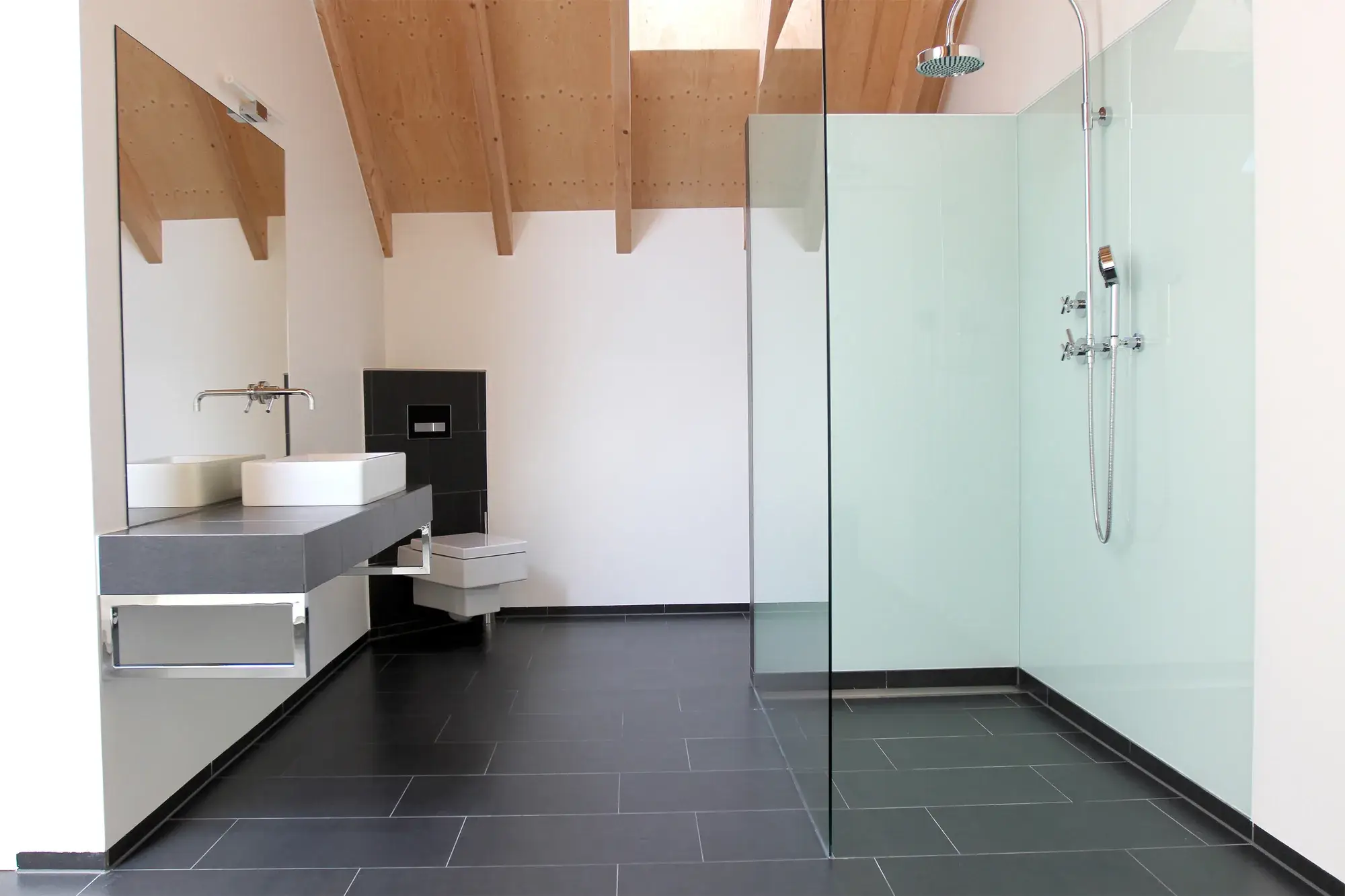 Sanierung eines historischen Torhauses, Höchst im Odenwald – Bad mit Dusche