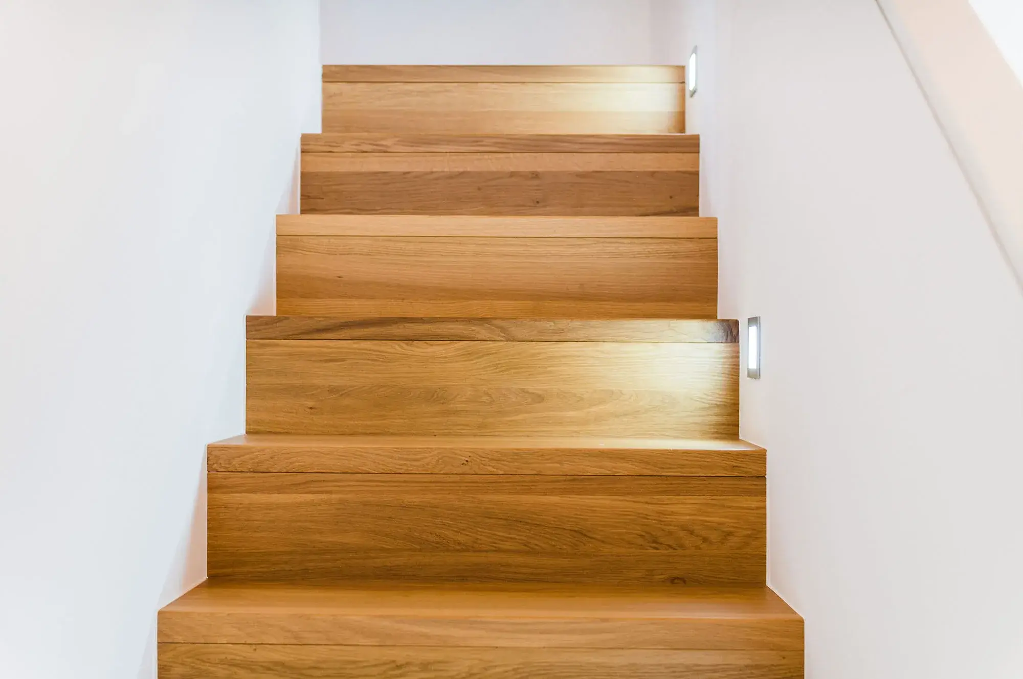 Sanierung einer Rheingau-Villa, Rheingau – Treppe