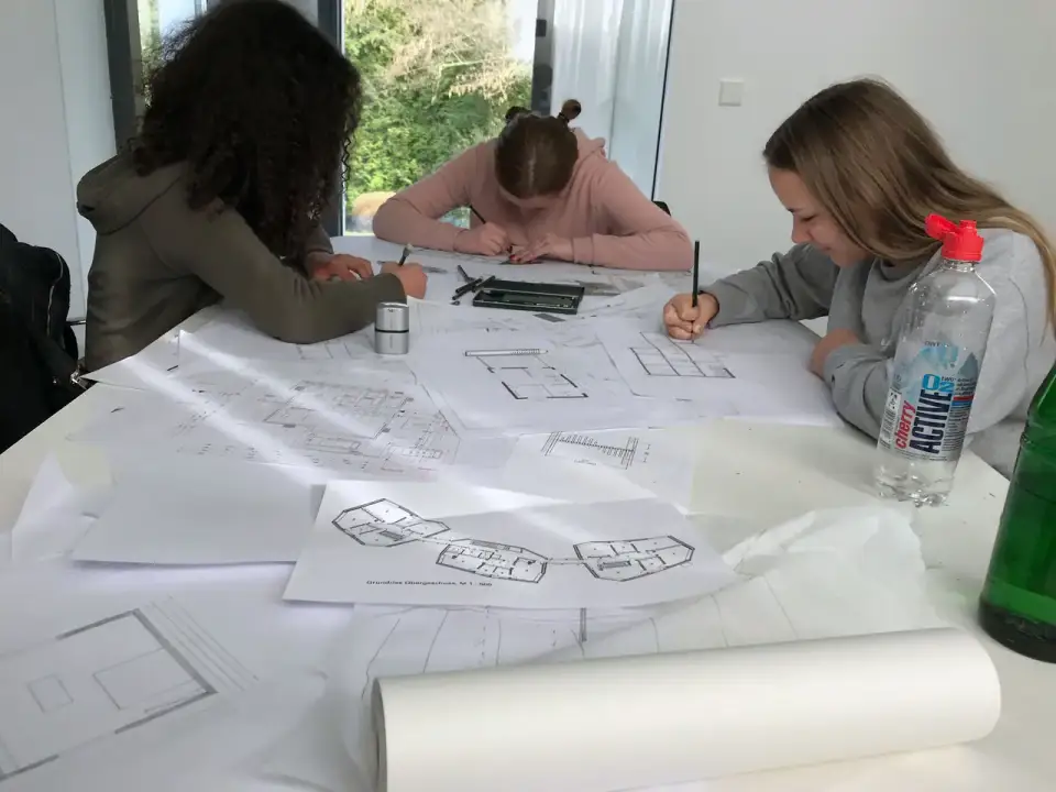 Schülerpraktikum – Bild 1 von 2