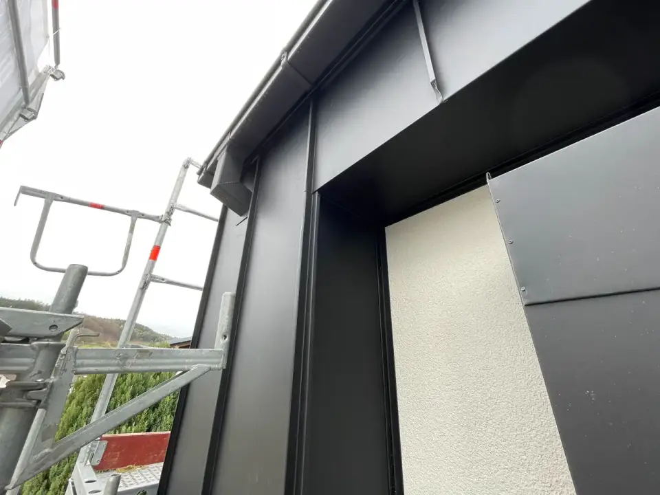 Stehfalzbedachung und Fassade, Projekt 343 – Bild 10 von 13